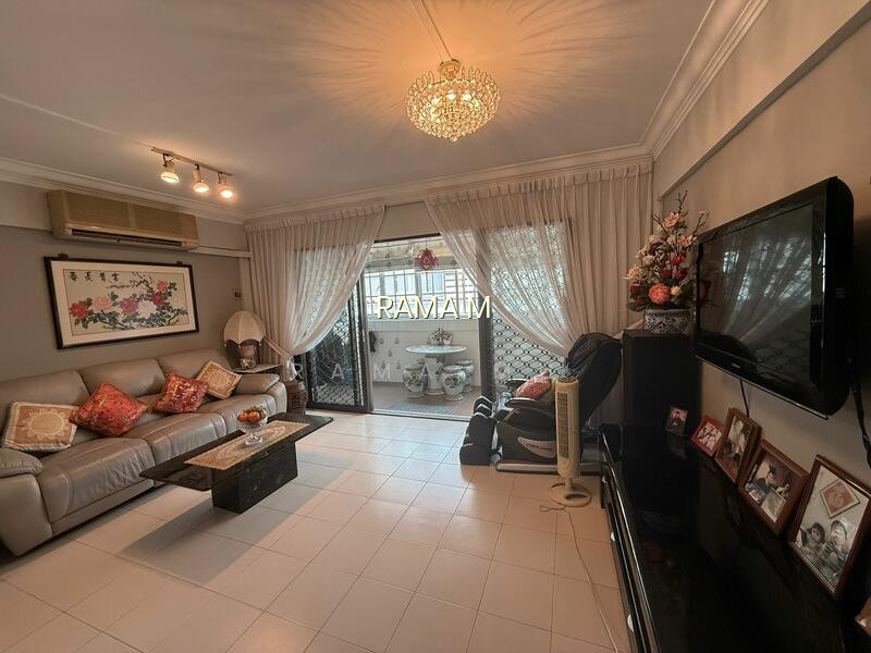 221 BUKIT BATOK EAST AVENUE 3