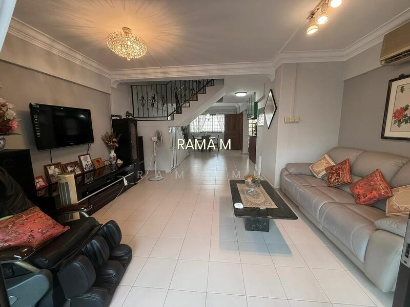 221 BUKIT BATOK EAST AVENUE 3 photo 2