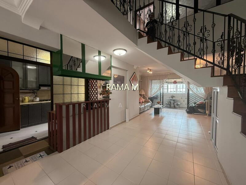 221 BUKIT BATOK EAST AVENUE 3 photo 3