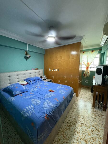 573 CHENG SAN COURT photo 2