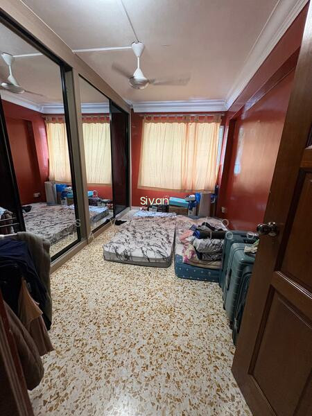 573 CHENG SAN COURT photo 4