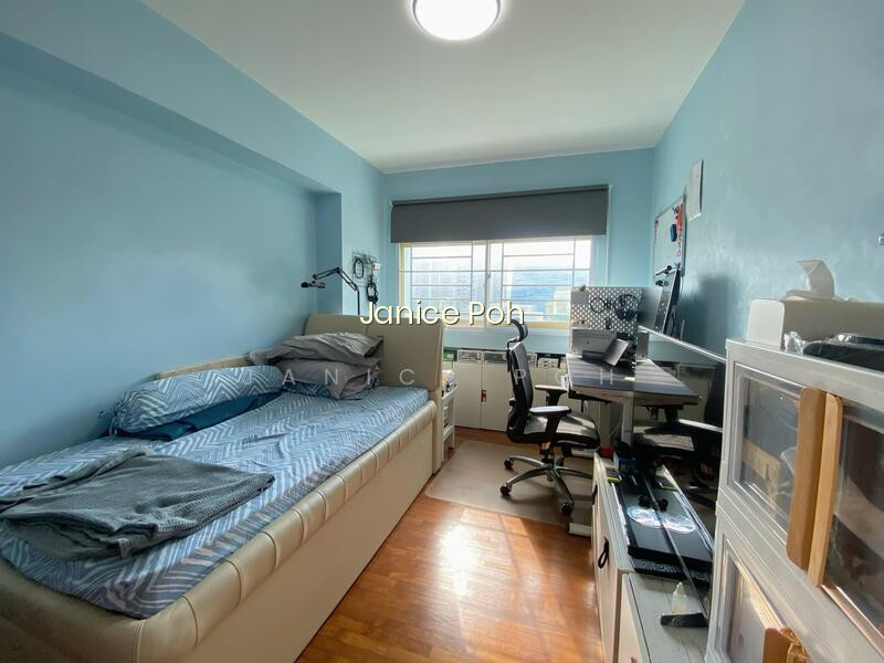135 EDGEDALE PLAINS photo 5