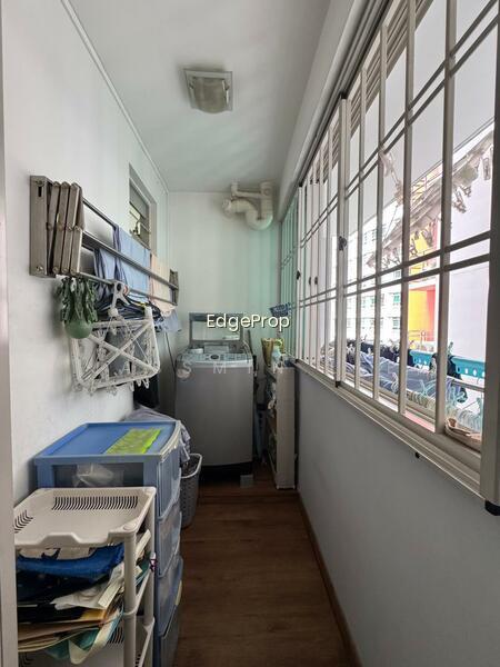 270A SENGKANG CENTRAL photo 5
