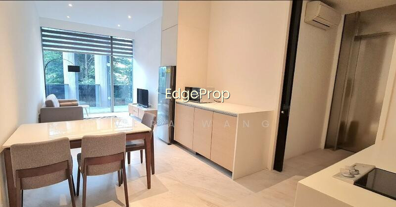 CLUNY PARK RESIDENCE photo 2