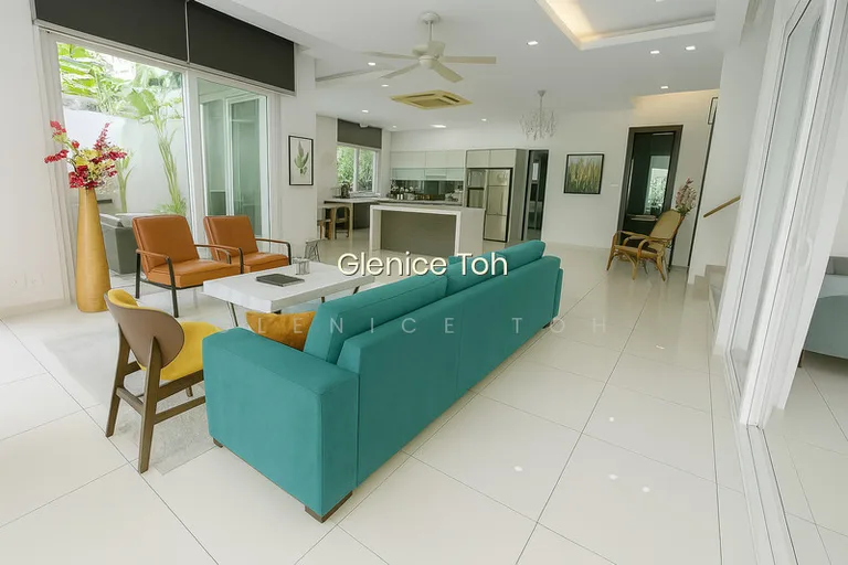 Spacious Semi-D Around the Heart of Beauty World! image 1 of 10