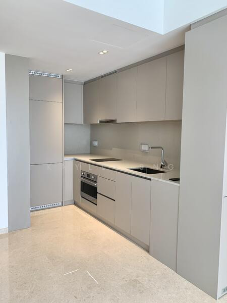 SEASIDE RESIDENCES photo 3