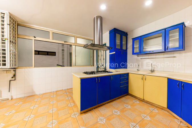 MANDARIN GARDENS photo 6