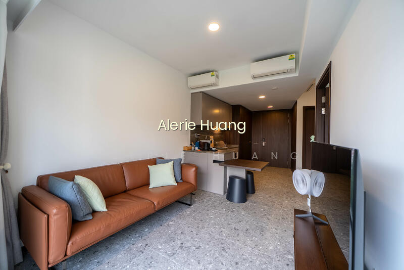 One Pearl Bank photo 4