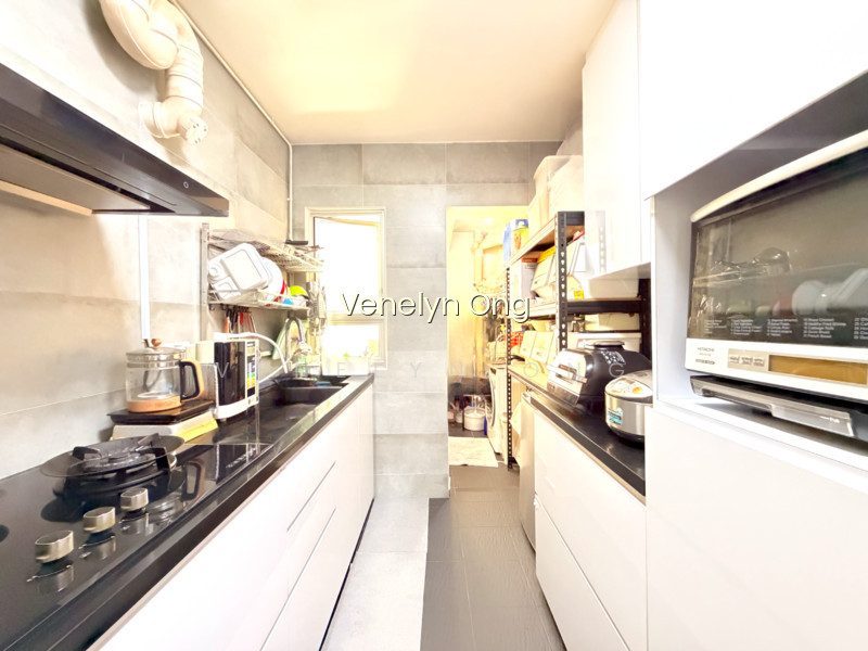 62B STRATHMORE AVENUE photo 5