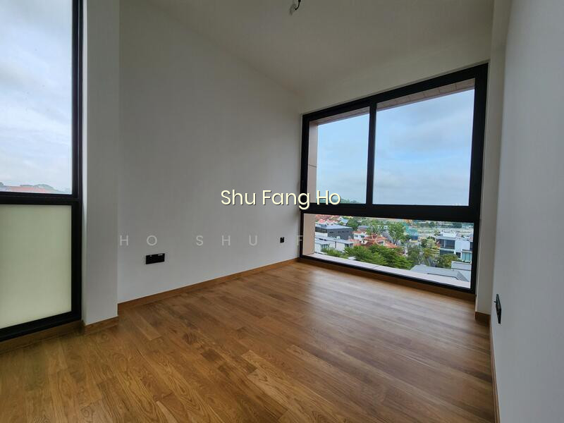 PEAK RESIDENCE photo 3