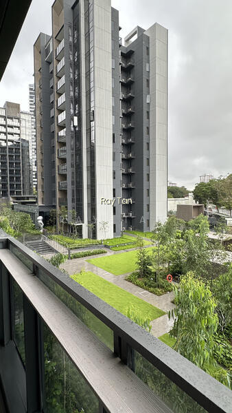 LEEDON GREEN photo 3
