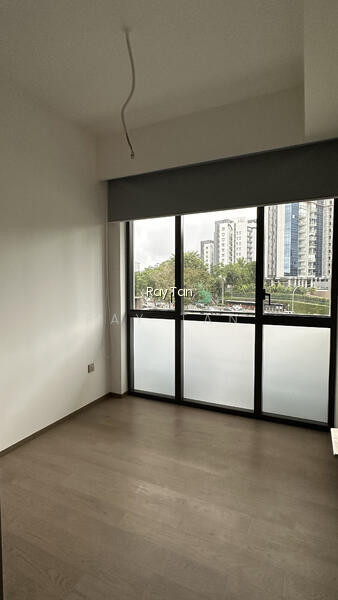 LEEDON GREEN photo 5
