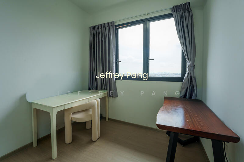 THE GARDEN RESIDENCES photo 5