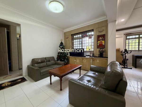 609 ANG MO KIO AVENUE 4 photo 6
