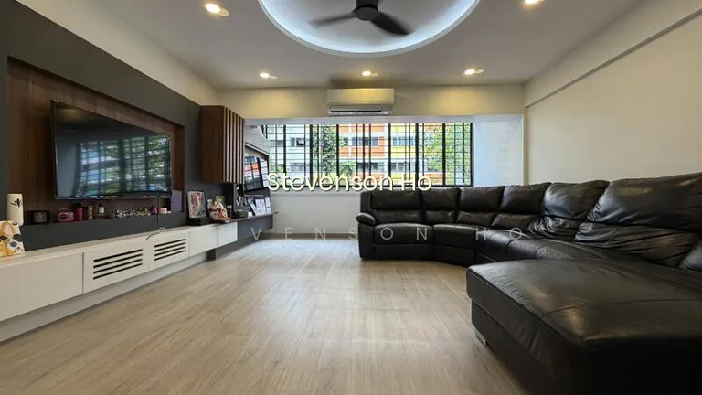 643 Yishun Street 61 image 1 of 10