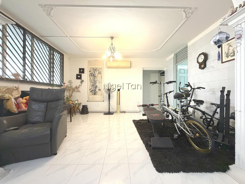 17 TOH YI DRIVE photo 3