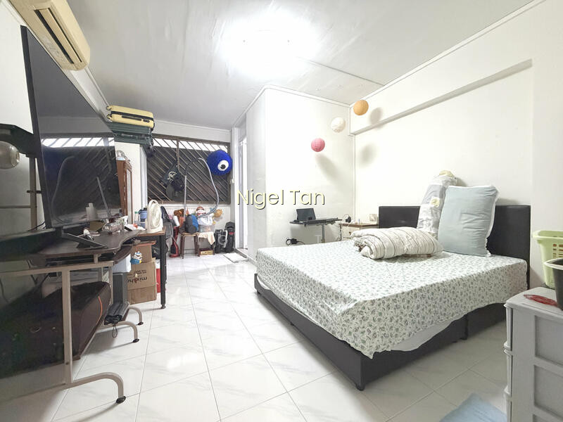 17 TOH YI DRIVE photo 4