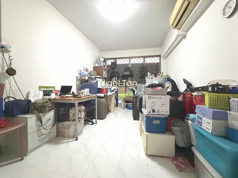 17 TOH YI DRIVE photo 5