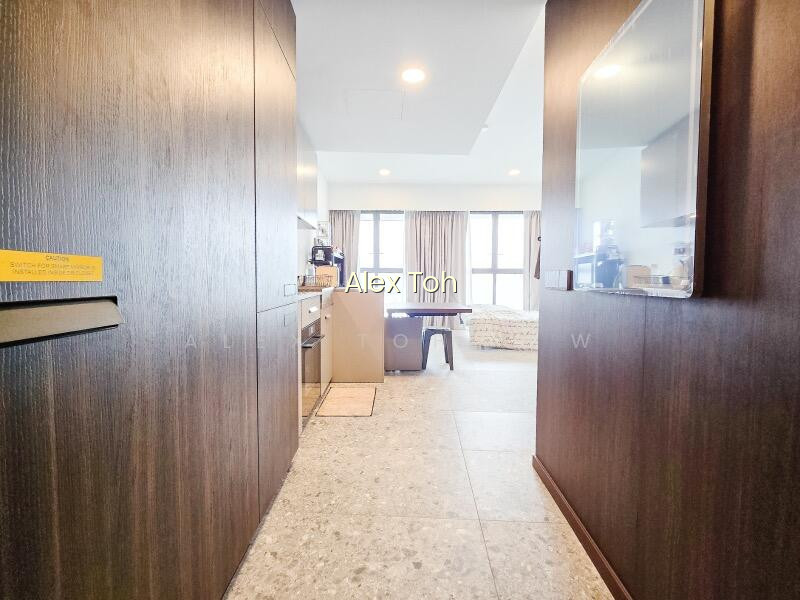 One Pearl Bank photo 4