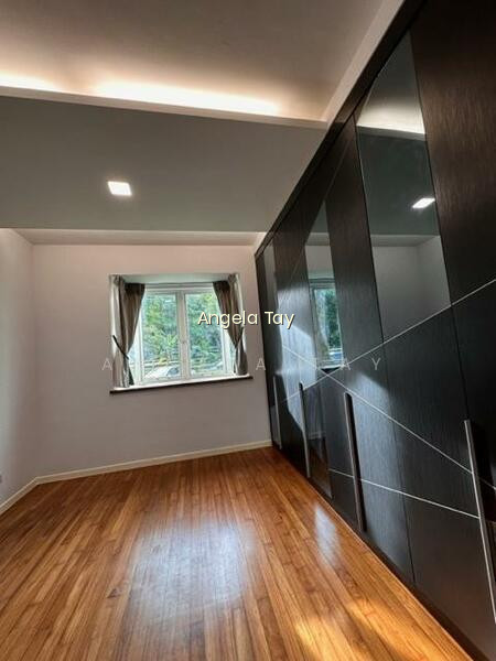 EDELWEISS PARK CONDO photo 2