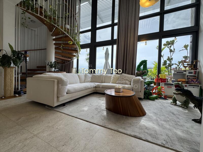 THE LAKEFRONT RESIDENCES