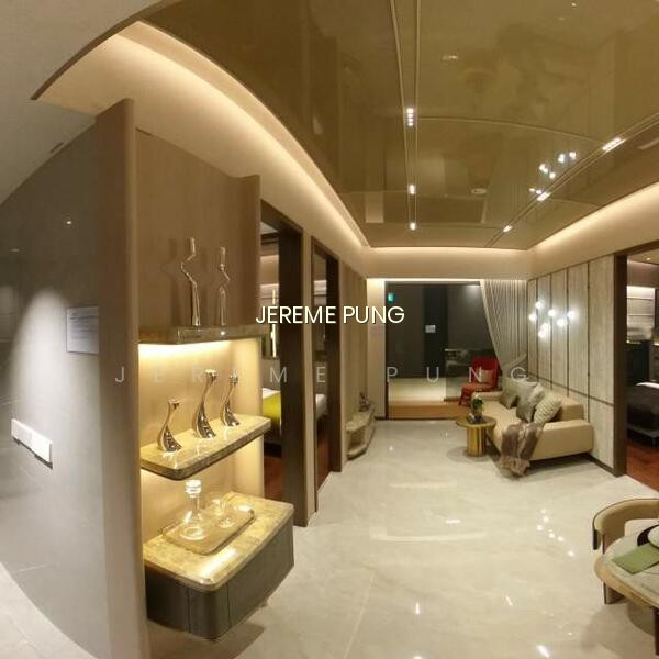 One Marina Gardens photo 2
