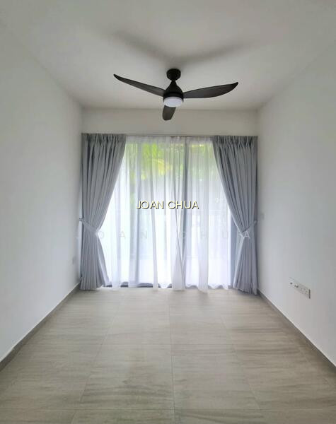 Grandeur Park Residences image 1 of 10