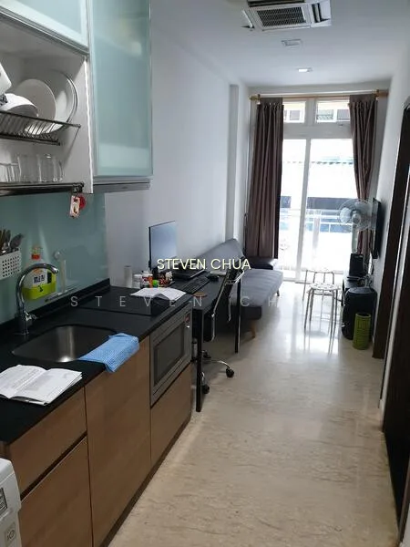 Suites at Bukit Timah image 1 of 10