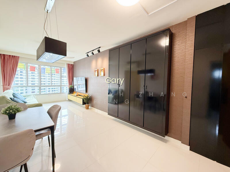 430B FERNVALE LINK photo 3
