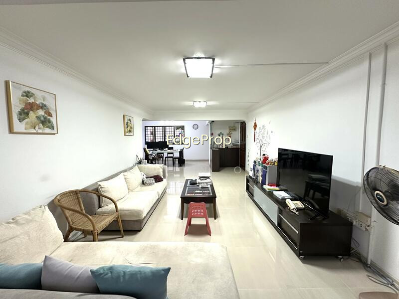 240 YISHUN RING ROAD photo 3