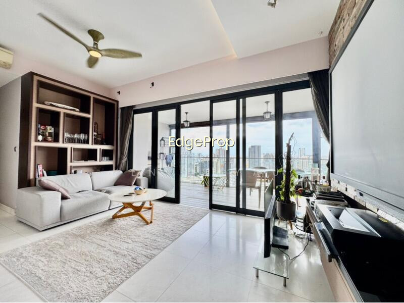 IRESIDENCES image 1 of 10