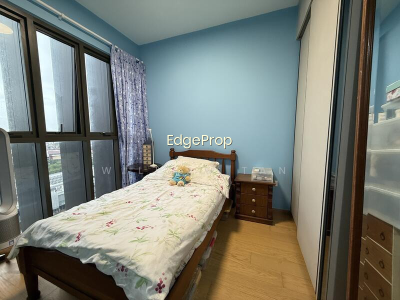 MIDWOOD photo 5