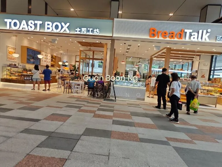 120 Bukit Batok Central image 1 of 10