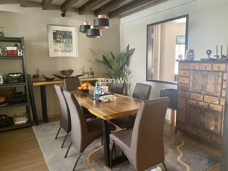 207 Pasir Ris Street 21 image 1 of 10