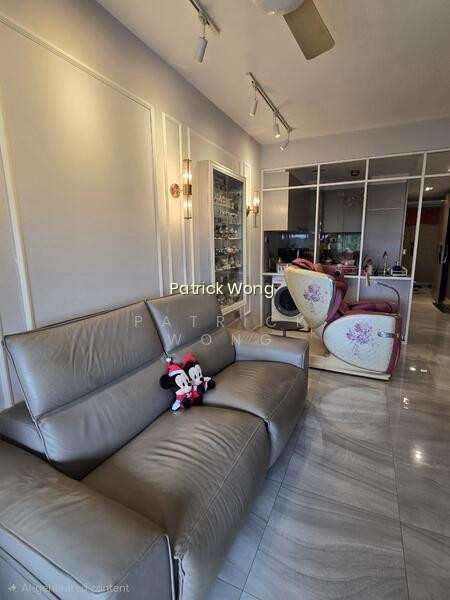 High Park Residences image 1 of 10
