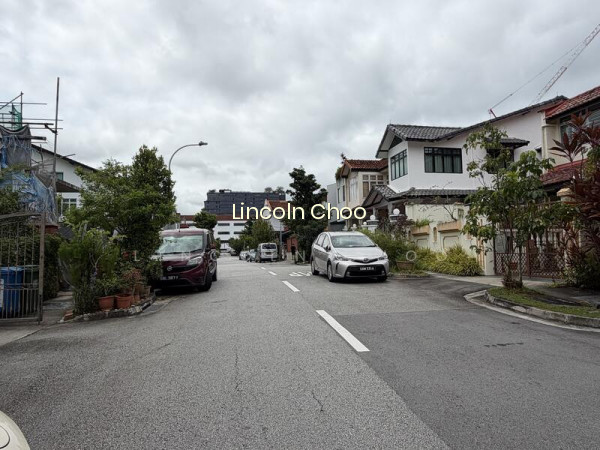 CLOVER AVENUE photo 4