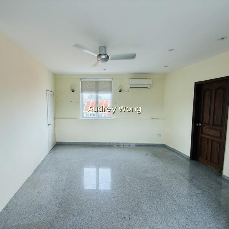 SUPER CHEAP! DETACHED HOUSE @MACPHERSON, ANGSANA AVE photo 5