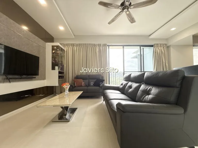 Foresque Residences image 1 of 10