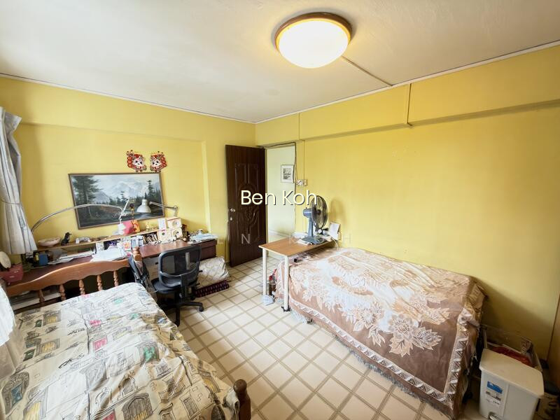 607 GOLDEN CASSIA photo 4