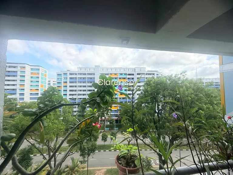 229 Bukit Batok East Avenue 3 image 1 of 10