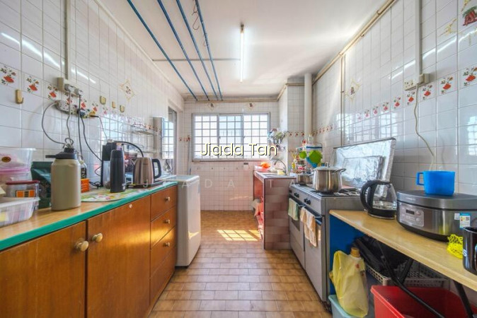 132 BEDOK RESERVOIR ROAD photo 2