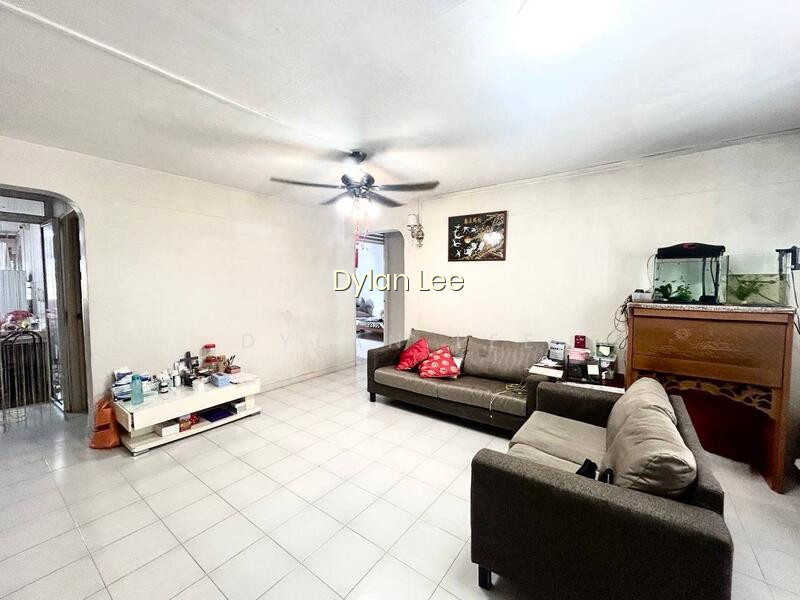 706 HOUGANG AVENUE 2