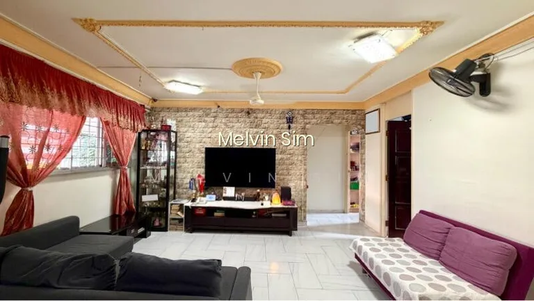 820 Yishun Street 81 image 1 of 10