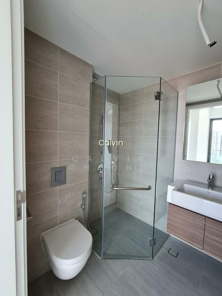 UPTOWN @ FARRER photo 5