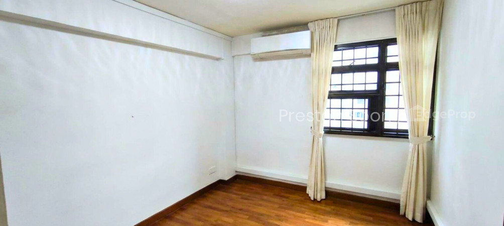 4 LORONG 7 TOA PAYOH photo 6