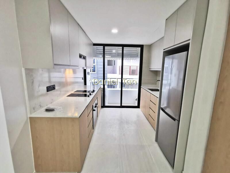 TEDGE photo 2