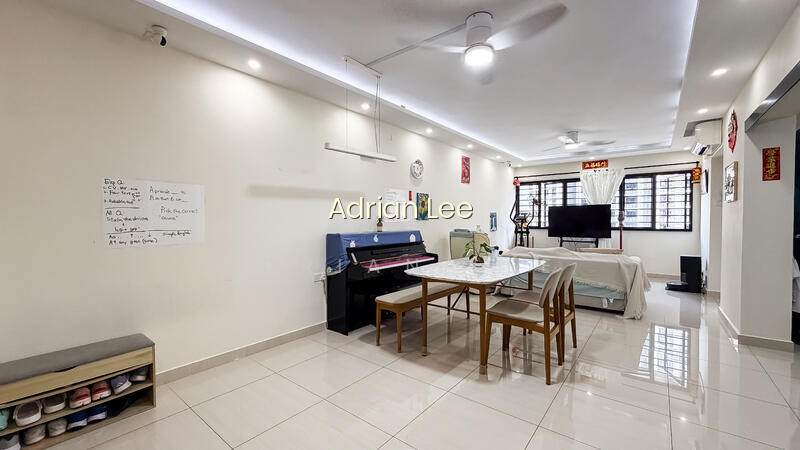 771 BEDOK RESERVOIR VIEW image 1 of 10