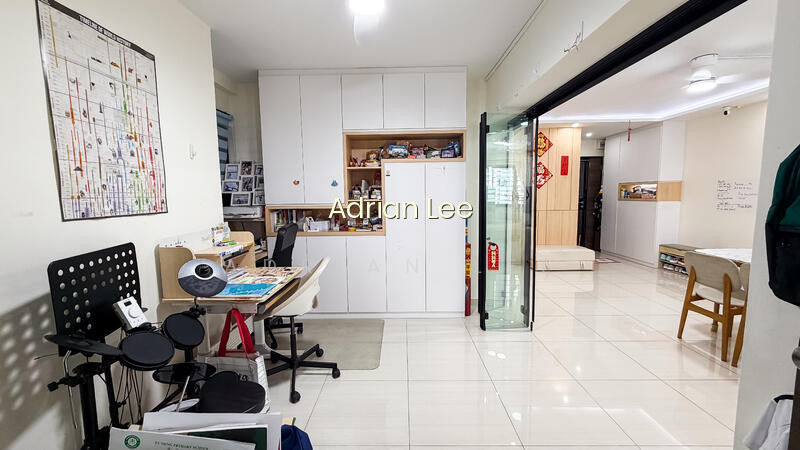 771 BEDOK RESERVOIR VIEW photo 3