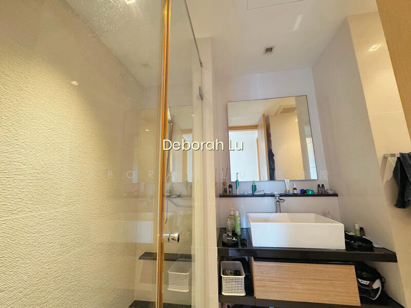 MARINA BAY RESIDENCES photo 3
