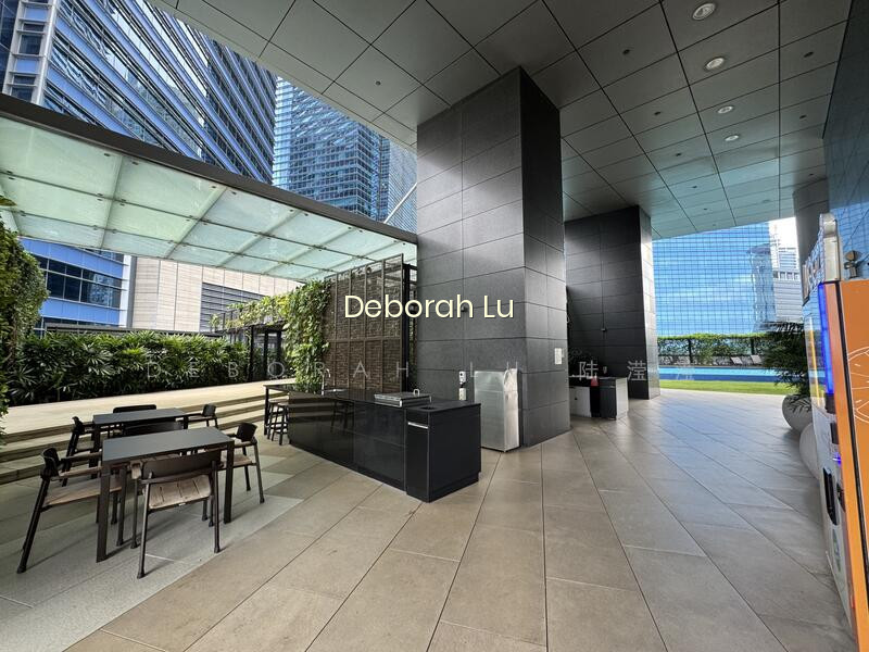 MARINA BAY RESIDENCES photo 4
